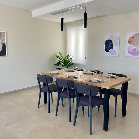 Bugibba Square Seafront Lux Apartments By Holi St. Paul's Bay Bagian luar foto