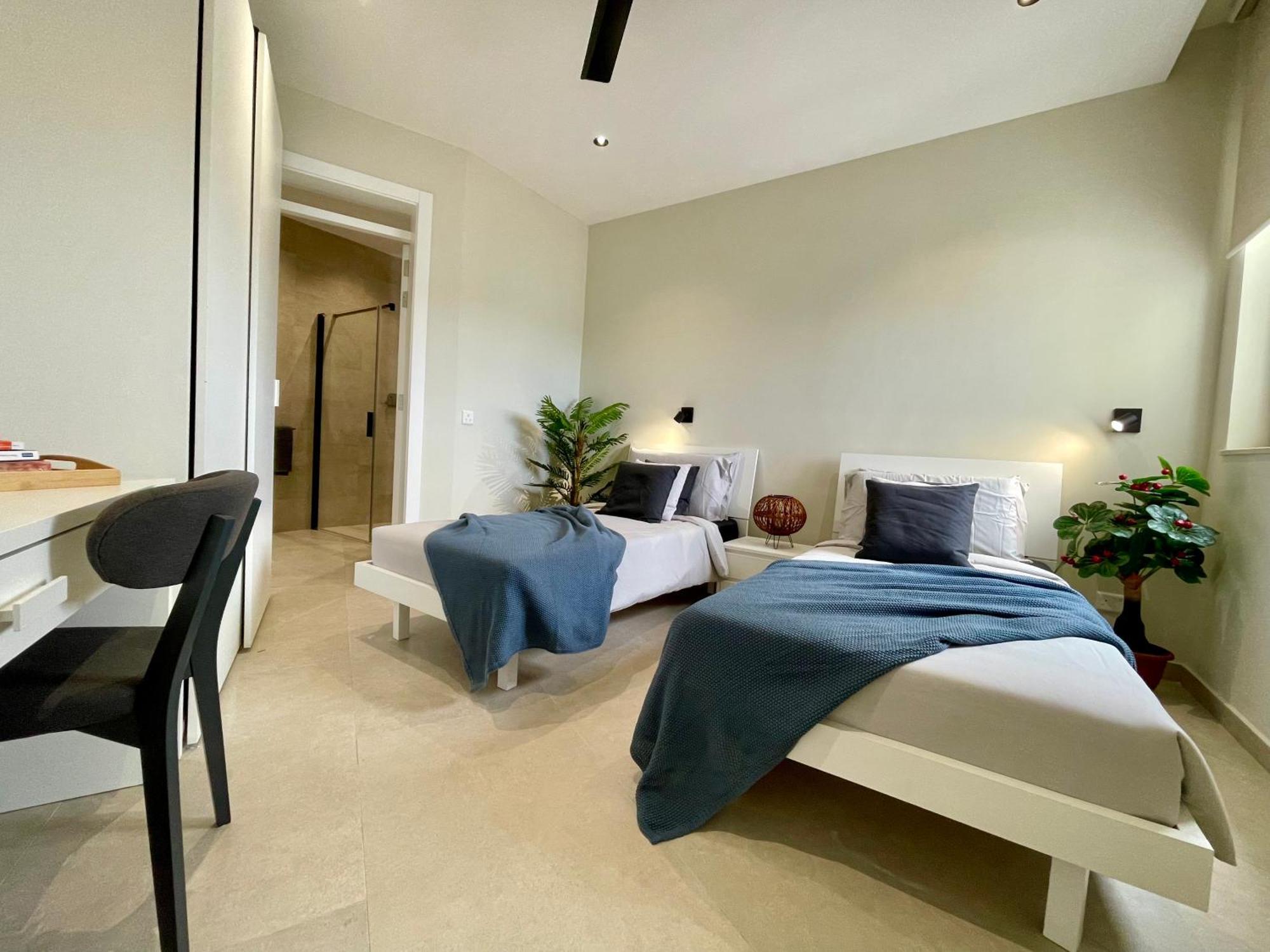Bugibba Square Seafront Lux Apartments By Holi St. Paul's Bay Bagian luar foto