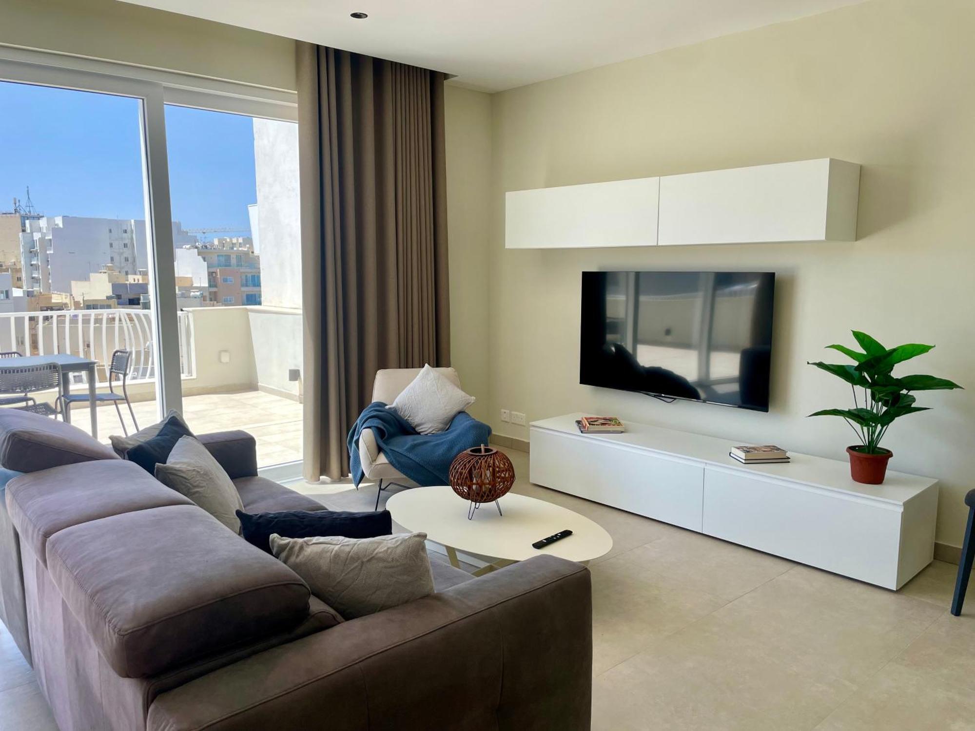 Bugibba Square Seafront Lux Apartments By Holi St. Paul's Bay Bagian luar foto