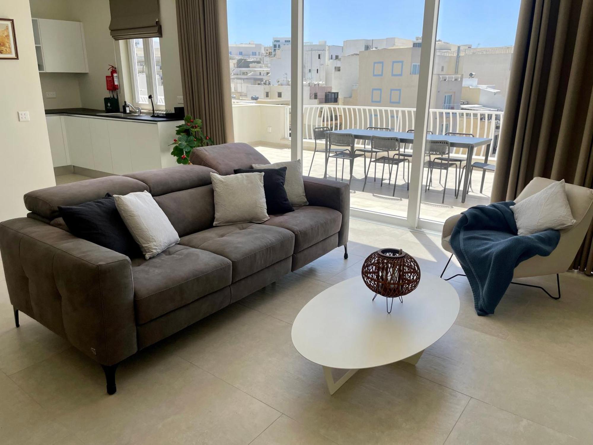 Bugibba Square Seafront Lux Apartments By Holi St. Paul's Bay Bagian luar foto