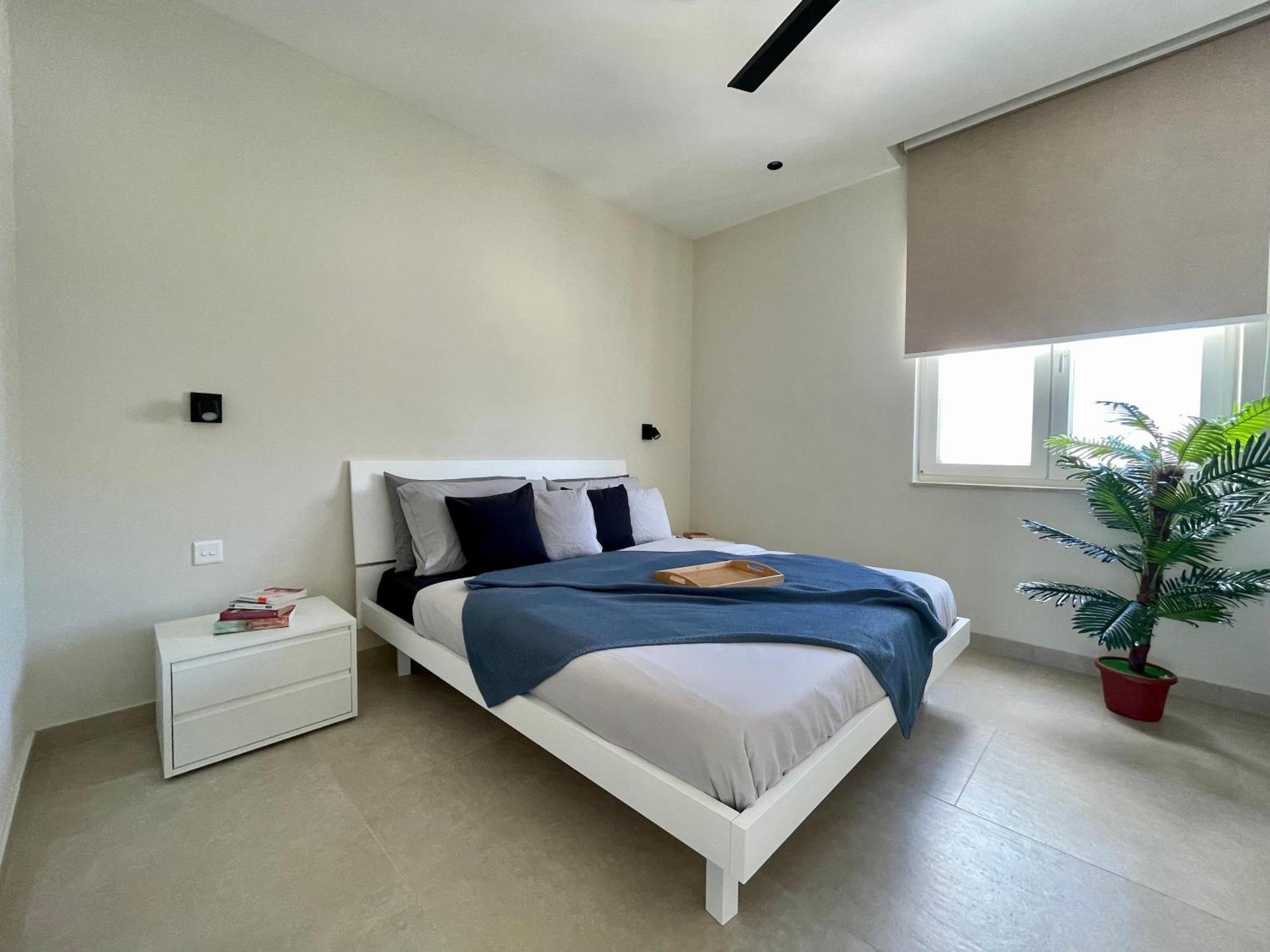 Bugibba Square Seafront Lux Apartments By Holi St. Paul's Bay Bagian luar foto