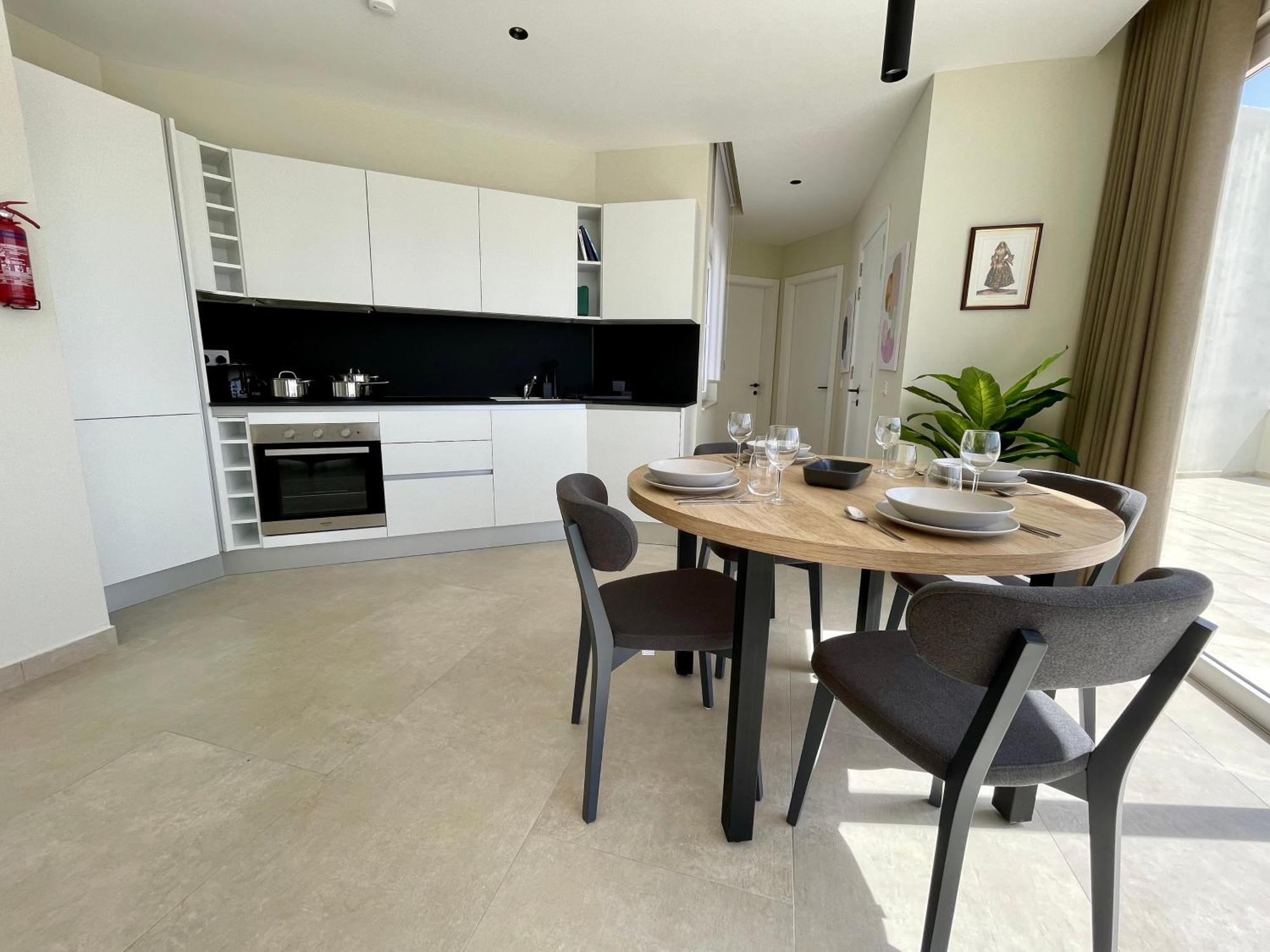 Bugibba Square Seafront Lux Apartments By Holi St. Paul's Bay Bagian luar foto