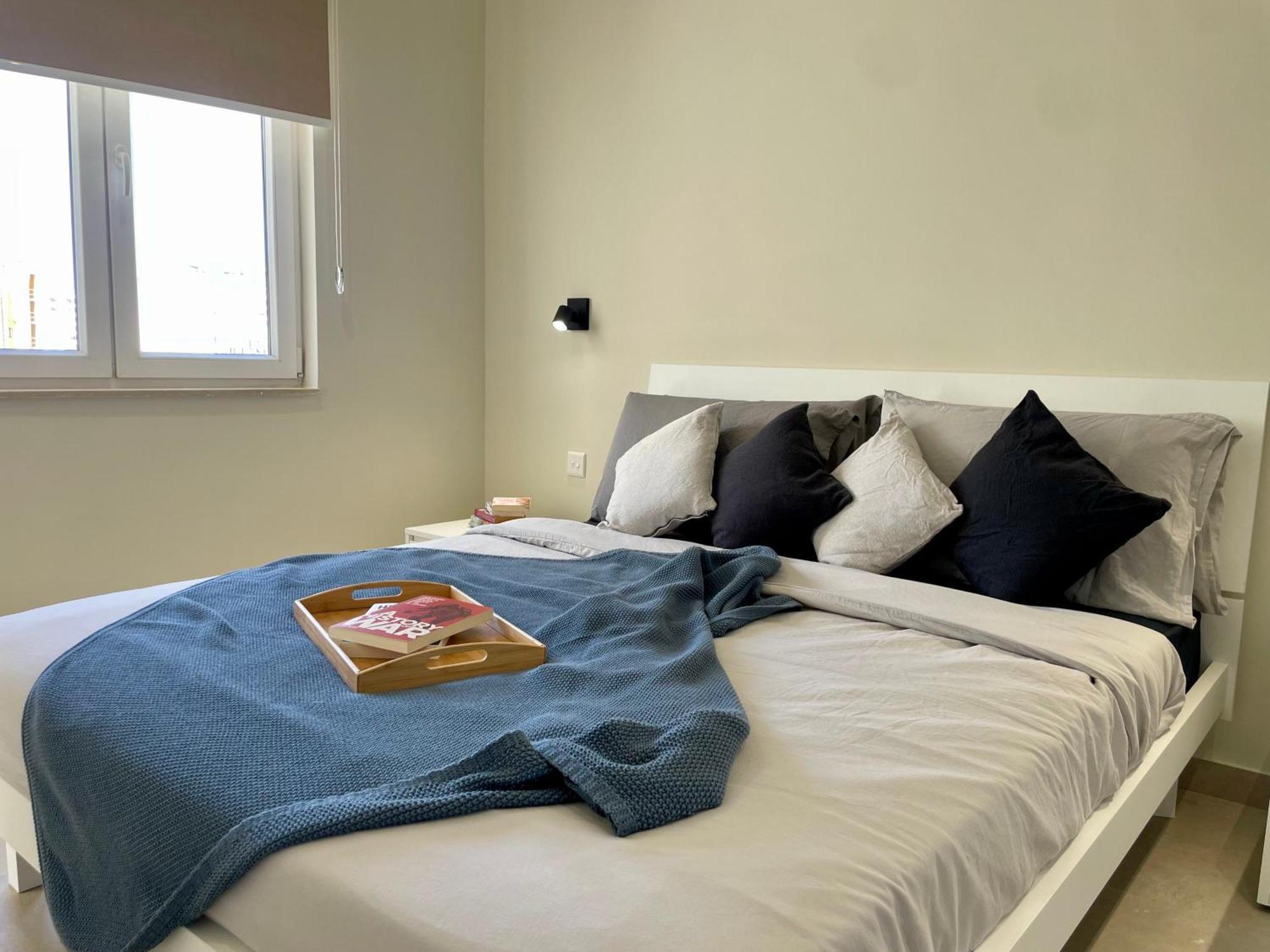 Bugibba Square Seafront Lux Apartments By Holi St. Paul's Bay Bagian luar foto