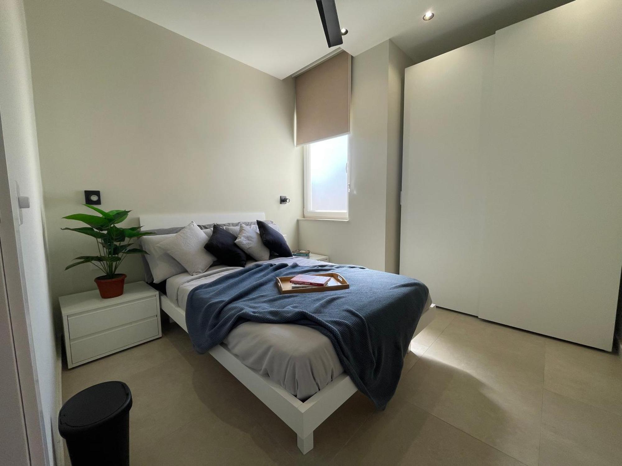 Bugibba Square Seafront Lux Apartments By Holi St. Paul's Bay Bagian luar foto